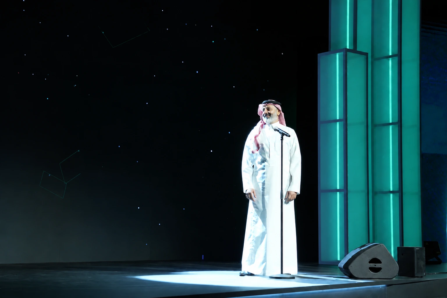 Faris AlShehri speaking on stage at the Saudi Event Show